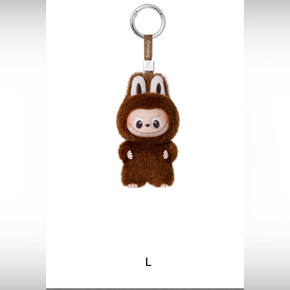 Auth NIB unopened, Pin for Love “L” Labubu